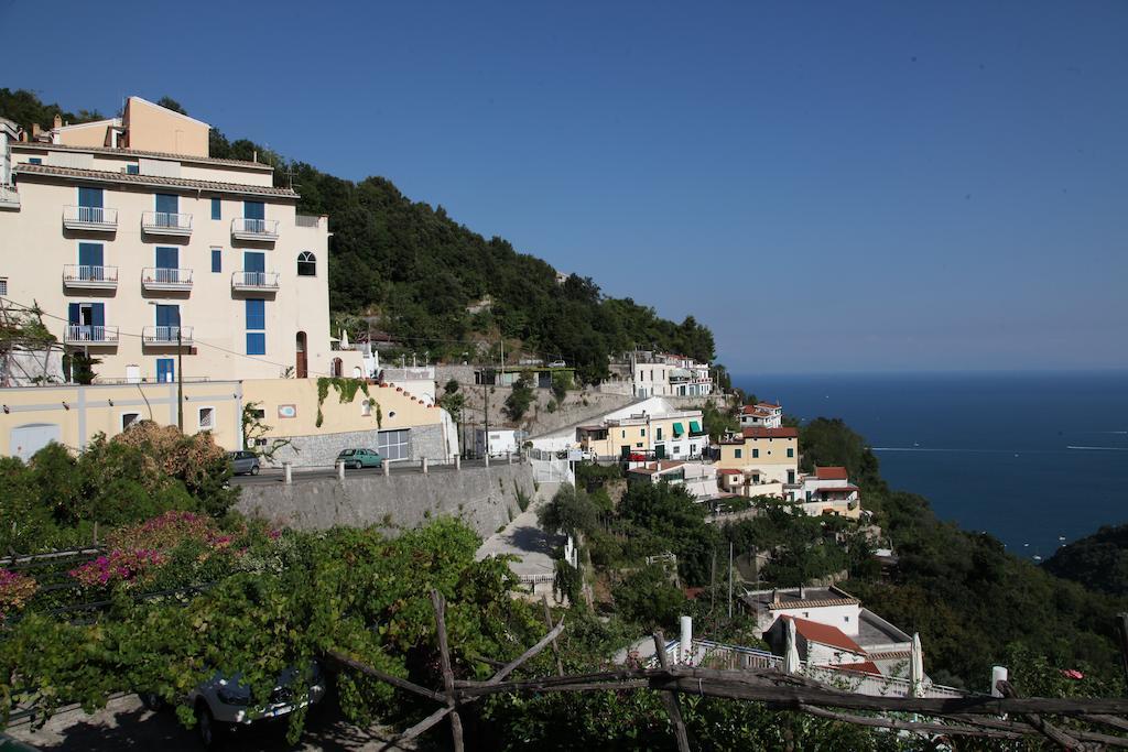 Le Terrazze Di Cristina Vietri Exterior foto