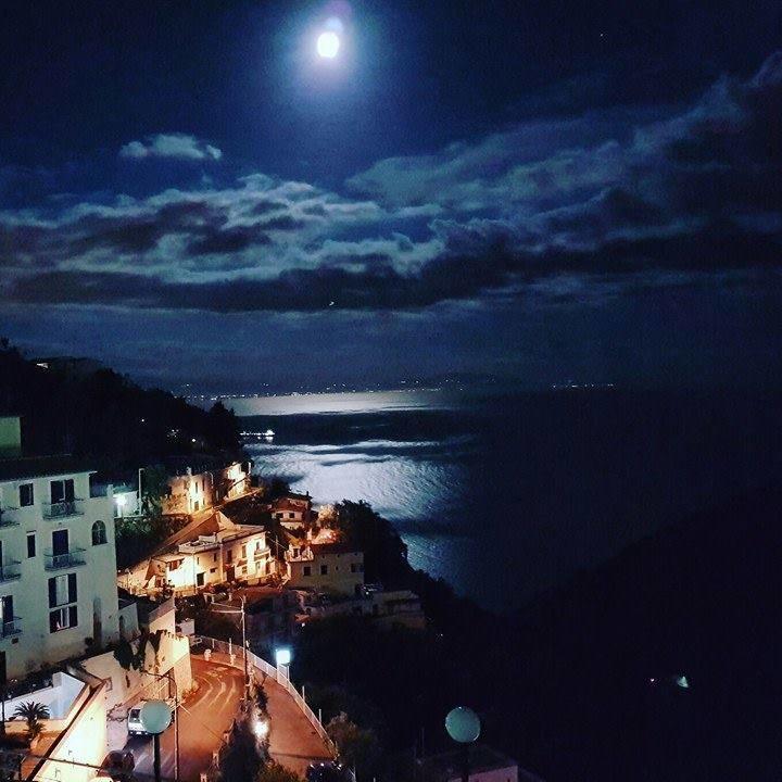 Le Terrazze Di Cristina Vietri Exterior foto